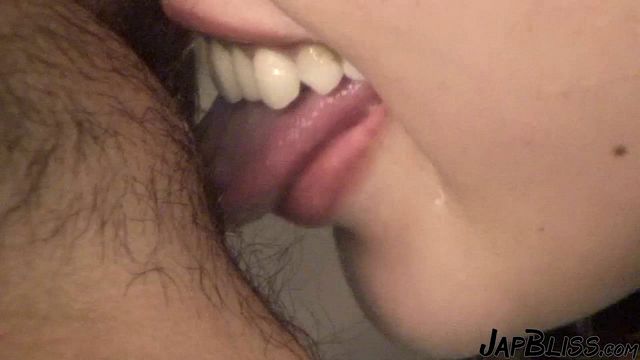Horny Step Sis From Japan Enjoys The Facial